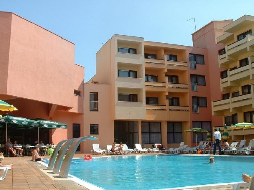 Outdoor pool at Hotel Donat in Zadar, Croatia. Travel with World Lifetime Journeys