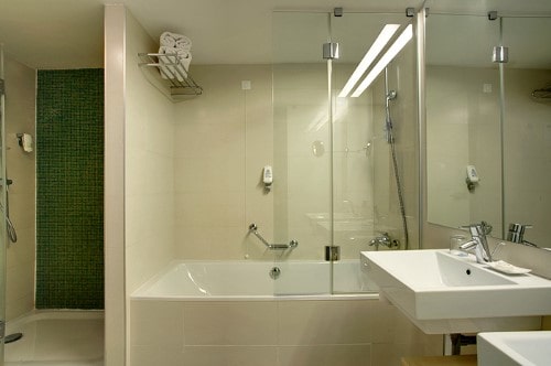 Ensuite bathroom at Valamar Lacroma Dubrovnik Hotel in Dubrovnik, Croatia. Travel with World Lifetime Journeys