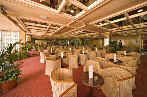 Bar area at Sunlight Bahia Principe San Felipe in Puerto de la Cruz, Tenerife. Travel with World Lifetime Journeys