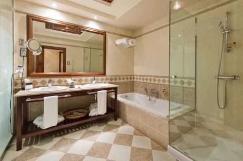 Ensuite bathroom at Elba Palace Golf in Caleta de Fuste, Fuerteventura. Travel with World Lifetime Journeys