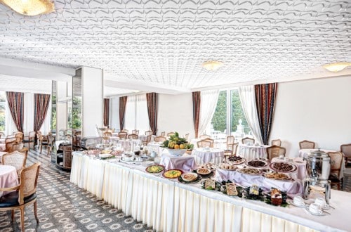 Buffet restaurant at Hotel Caravel in Sorrento, Italy. Travel with World Lifetime Journeys