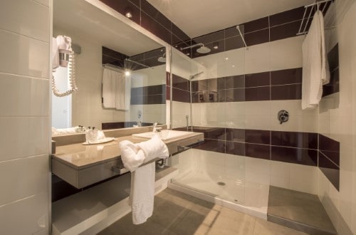 Ensuite bathroom at Beatriz Playa & Spa Hotel in Puerto del Carmen, Lanzarote. Travel with World Lifetime Journeys