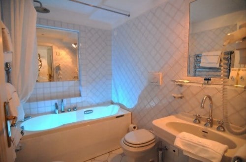 Ensuite bathroom at Hotel La Conca Azzurra in Amalfi, Italy. Travel with World Lifetime Journeys