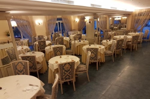 Indoor restaurant at Hotel La Vue D’Or in Sorrento, Italy. Travel with World Lifetime Journeys