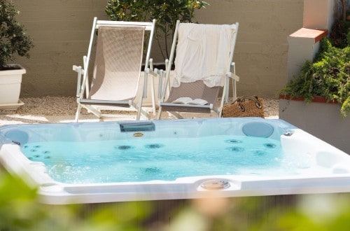 Jacuzzi at Sentido Acacia Marina in South Sicily, Italy. Travel with World Lifetime Journeys