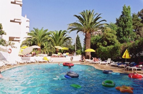 Mirachoro I Apartments in Albufeira on Algarve Coast, Portugal. Travel with World Lifetime Journeys