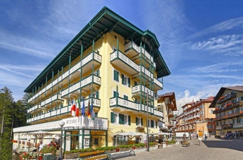 Outside view at Chalet Hotel Parc Victoria in Cortina D’Ampezzo, Italy. Travel with World Lifetime Journeys