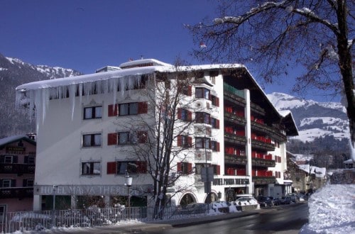 Outside view at Q! Hotel Maria Theresia in Kitzbühel, Austria. Travel with World Lifetime Journeys