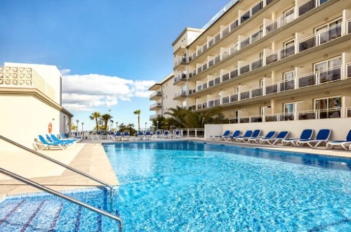 Pool at Hotel Las Arenas in Benalmadena, Malaga. Travel with World Lifetime Journeys