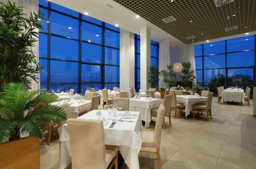 Restaurant at Sandos Papagayo Beach Resort in Playa Blanca, Lanzarote. Travel with World Lifetime Journeys