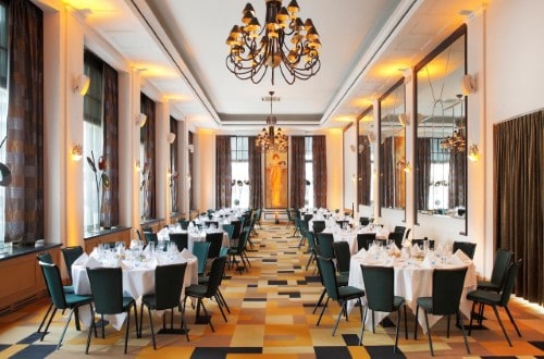 Restaurant view at Crowne Plaza – Le Palace in Brussels, Belgium. Travel with World Lifetime Journeys