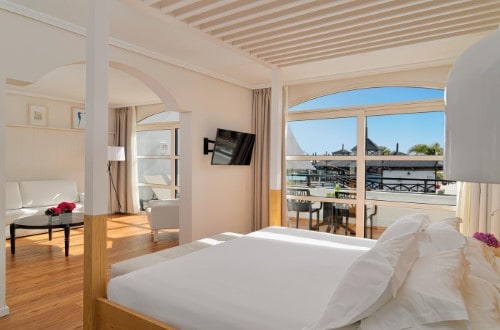 Double room at H10 Rubicon Palace in Playa Blanca, Lanzarote. Travel with World Lifetime Journeys