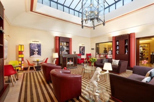 Lounge area at Hotel Waldorf Trocadero in Paris, France. Travel with World Lifetime Journeys