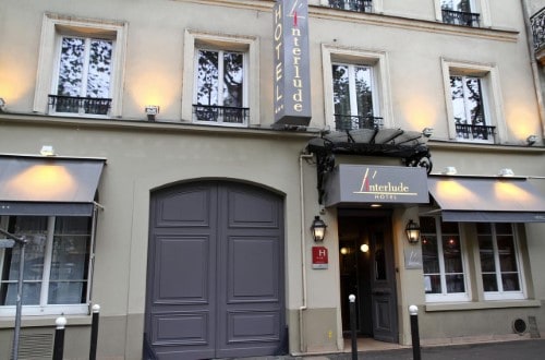 Main entrance at Hotel l’Interlude in Paris, France. Travel with World Lifetime Journeys