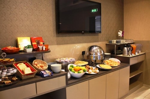 Breakfast room at Hotel Aniene in Rome, Italy. Travel with World Lifetime Journeys