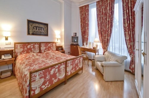 Double room at Grand Hotel Cravat in Luxembourg city. Travel with World Lifetime Journeys