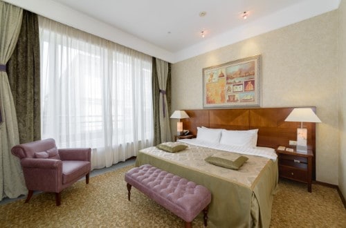 Double room at Peter I Hotel in Moscow, Russia. Travel with World Lifetime Journeys