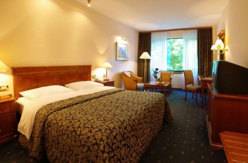 Deluxe double room at Hotel AS in Zagreb, Croatia. Travel with World Lifetime Journeys