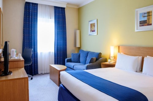 Double room at Holiday Inn London Brent Cross in United Kingdom. Travel with World Lifetime Journeys