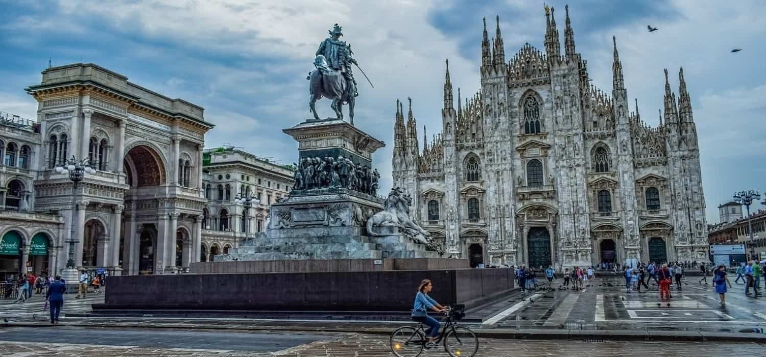 Duomo and square from Milano, Italy. Travel with World Lifetime Journeys