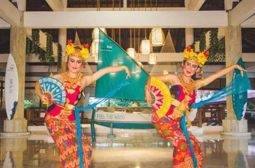 Hotel lobby at Sol Beach House Benoa. Travel with World Lifetime Journeys in Bali, Indonesia