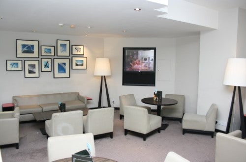 Lounge area at Holiday Inn London Brent Cross in United Kingdom. Travel with World Lifetime Journeys