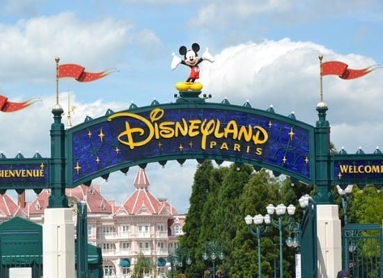 Family holiday Disneyland Paris. Travel with World Lifetime Journeys