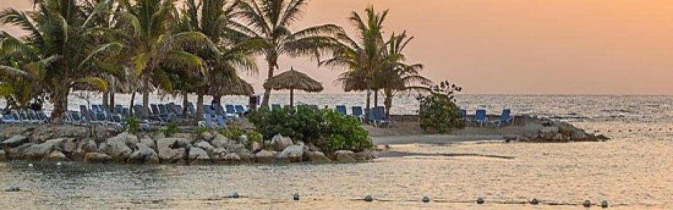 Holiday Inn Resort Montego Bay Jamaica. Travel with World Lifetime Journeys