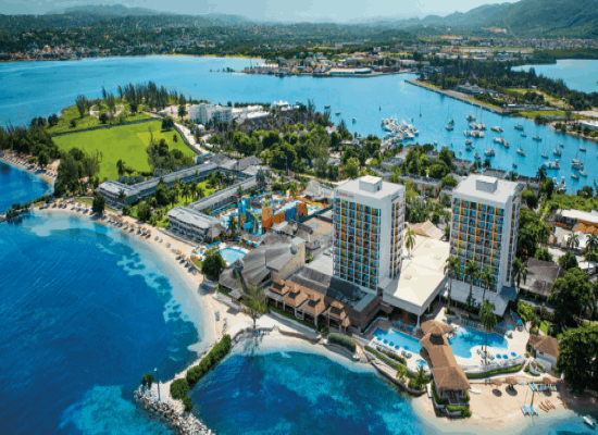 Sunscape Splash Montego Bay Jamaica. Travel with World Lifetime Journeys