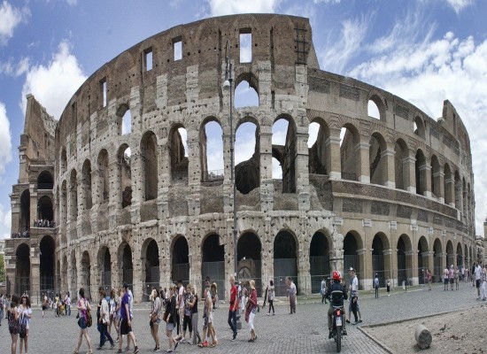 Colosseum Italy religious tour. Travel with World Lifetime Journeys