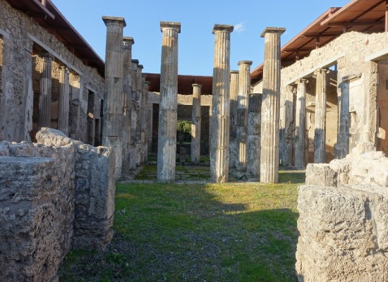 Pompeii Italy religious tour. Travel with World Lifetime Journeys